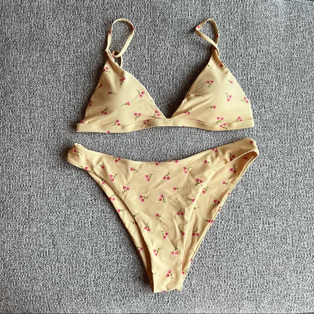 Aurelle NEW IN BAG Yellow floral bikini bathing suit